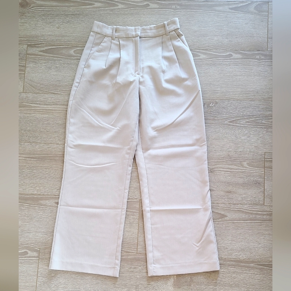 Abercrombie Pleated Trouser- Curve Love